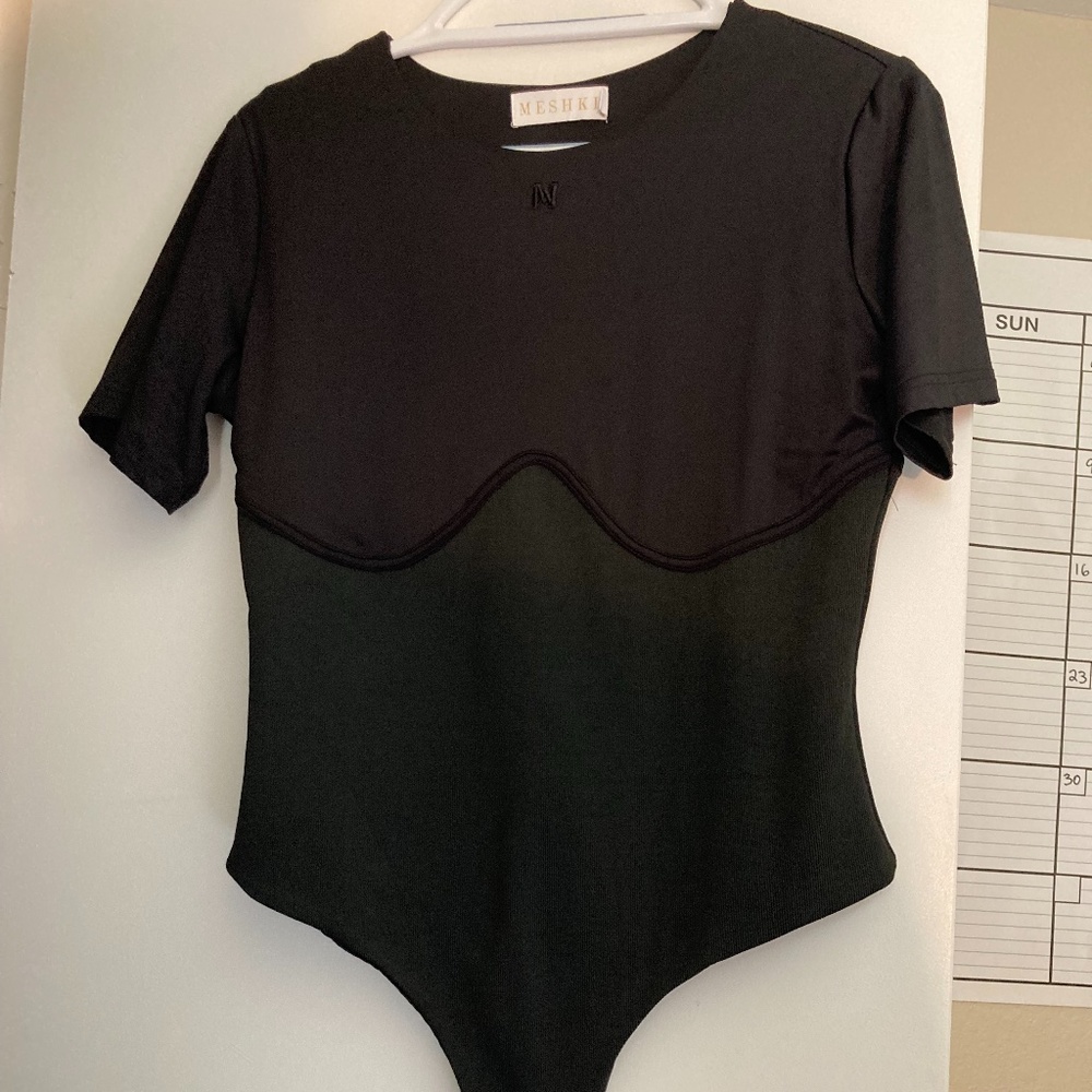 NWOT Kenzie Corset Waist Short Sleeve Bodysuit
